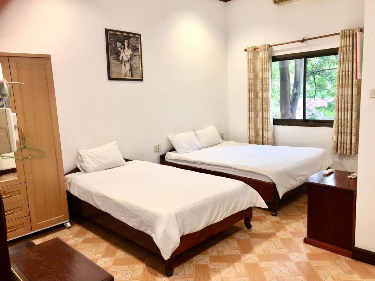Mina Hotel Vientiane Buitenkant foto